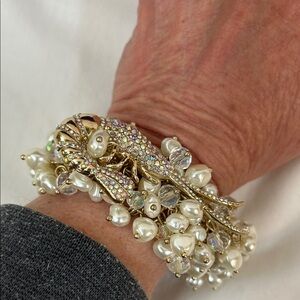Banana Republic Gold and Pearl Cluster Bracelet with Rhinestone Crayfish Lobster